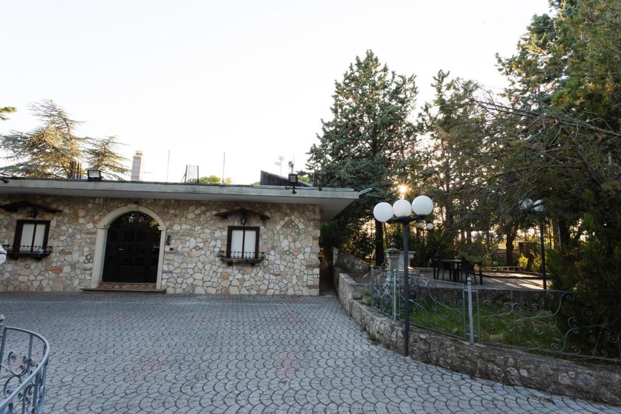 Villa Artemide Manfredonia Esterno foto